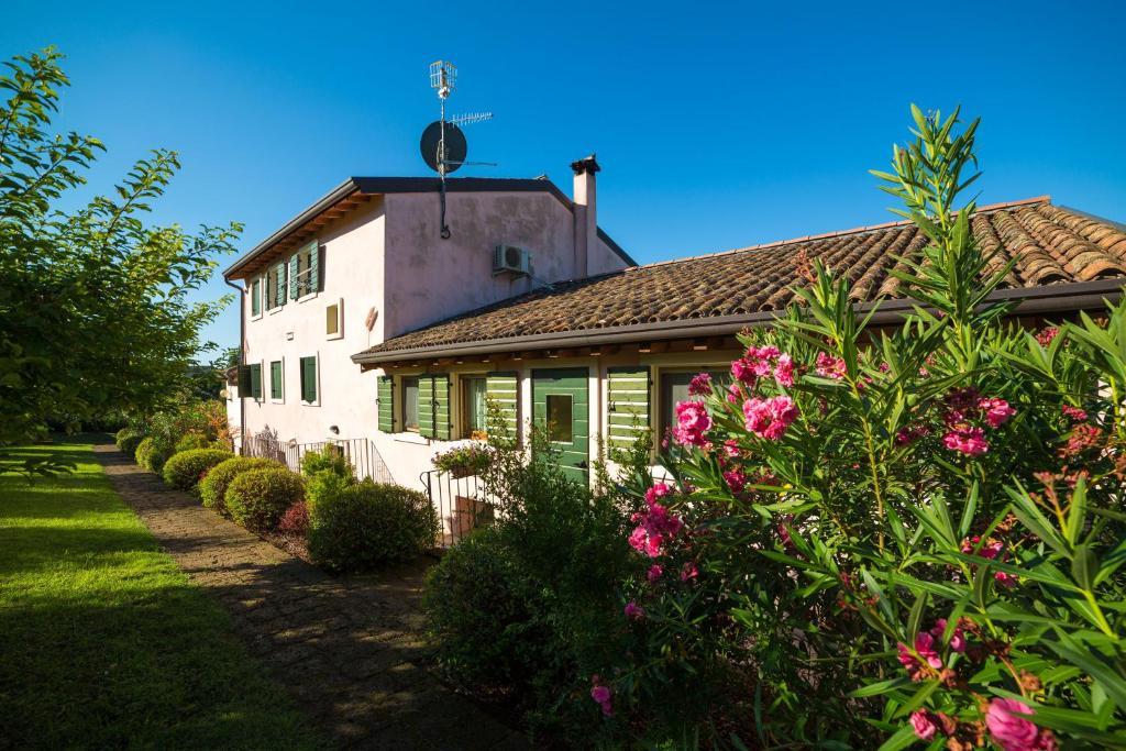 Agriturismo Casa Rosa Vérone Extérieur photo