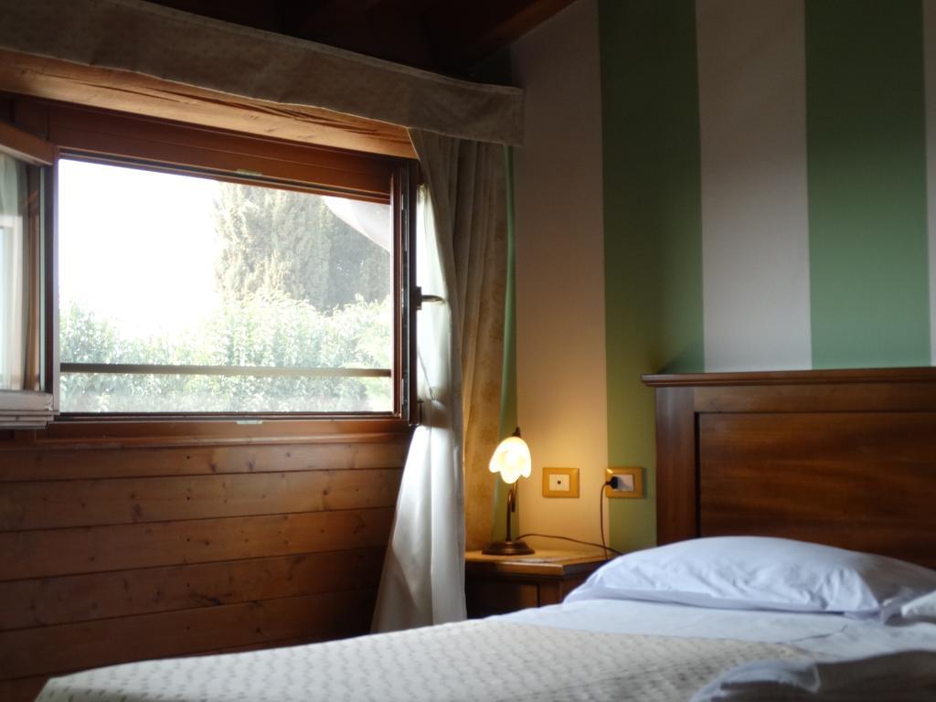 Agriturismo Casa Rosa Vérone Extérieur photo